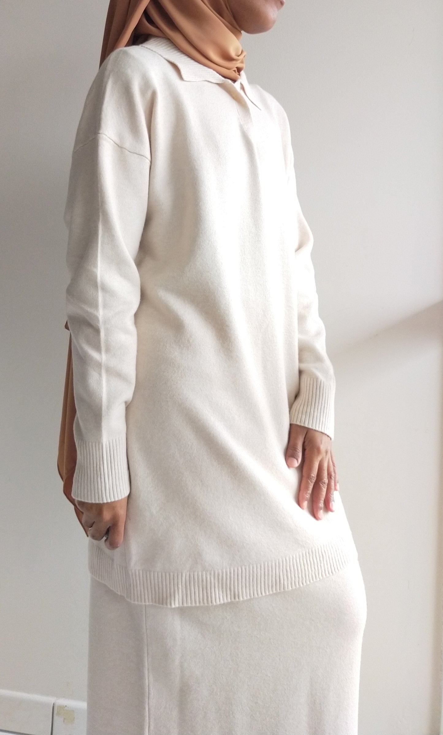 Sweater &amp; Skirt Set - Beige